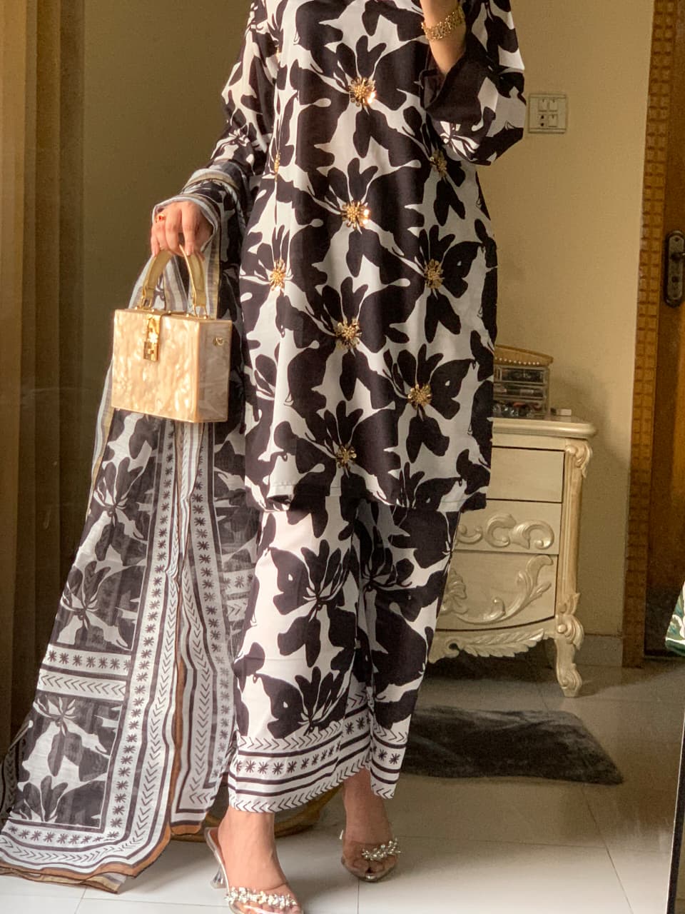 Aniqa  Long line Stitched Silk Lawn 3-Piece Collection