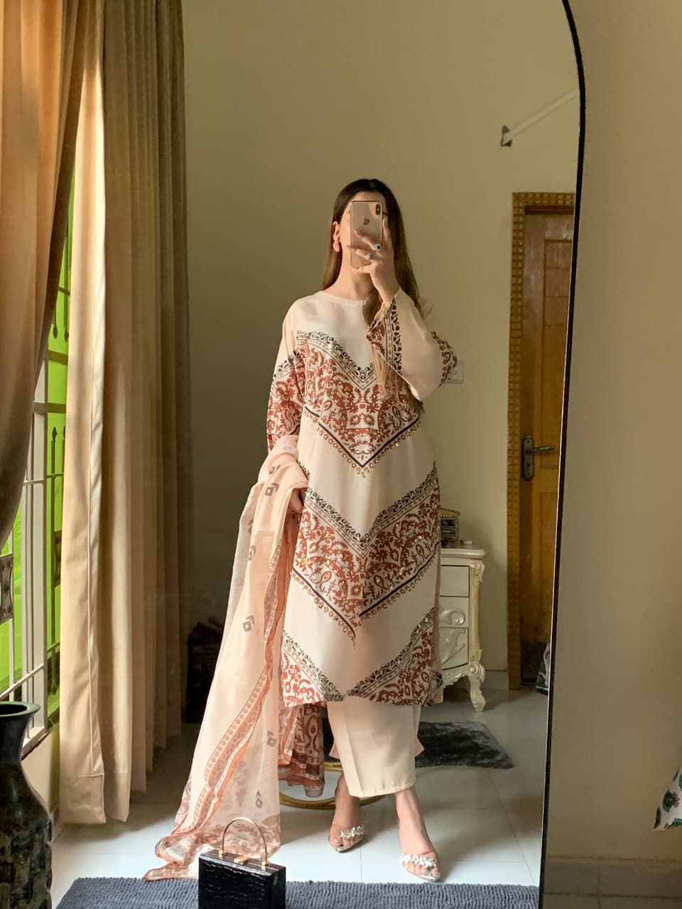 Simran Elegance Premium Stitched 3-Piece Set