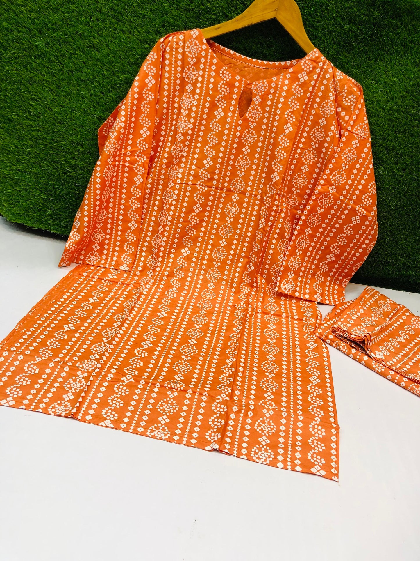 Stitched 2-Piece Set Chunri Outfit (Orange)