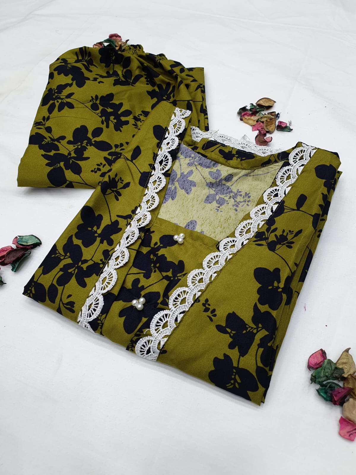 Stitched 2-Piece Set with Elegant Lace Detailing – Long Length Outfit